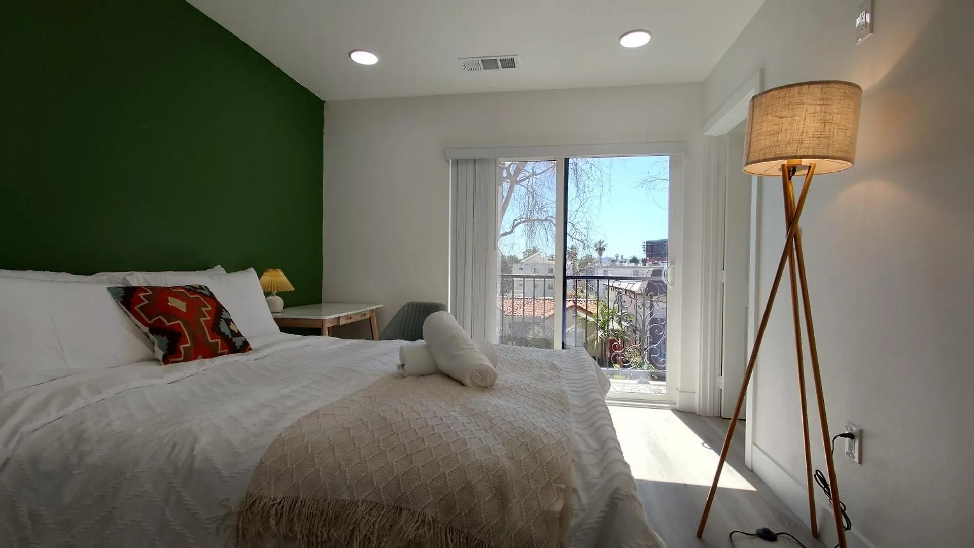 Apartment Gilmore One Los Angeles United States